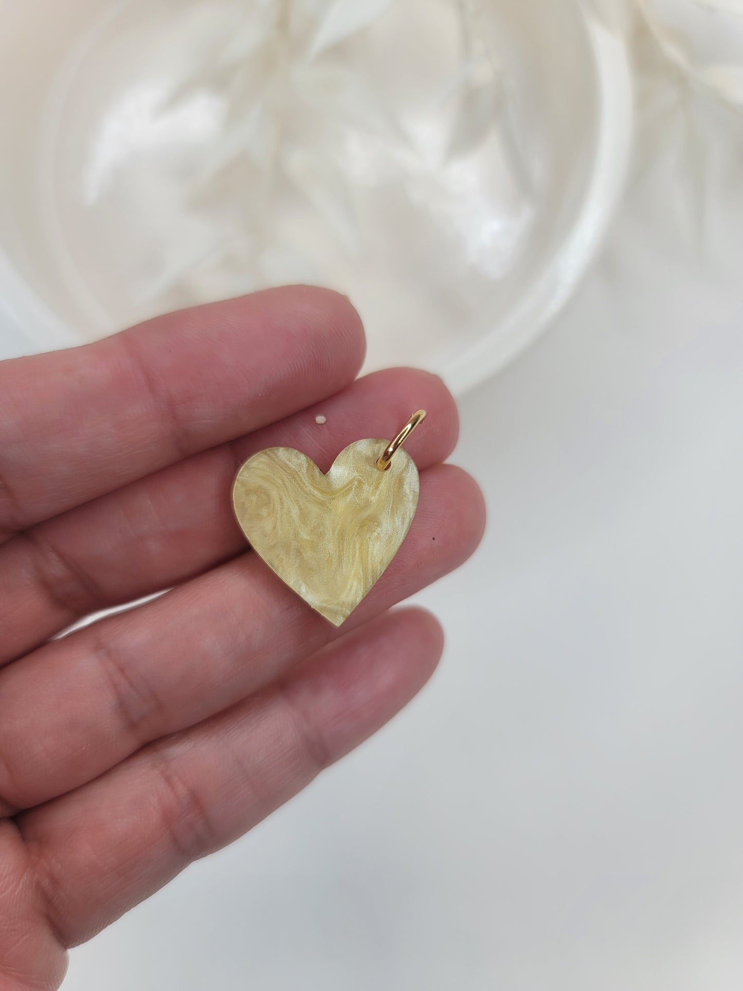 Acrylic Hearts Small ♡