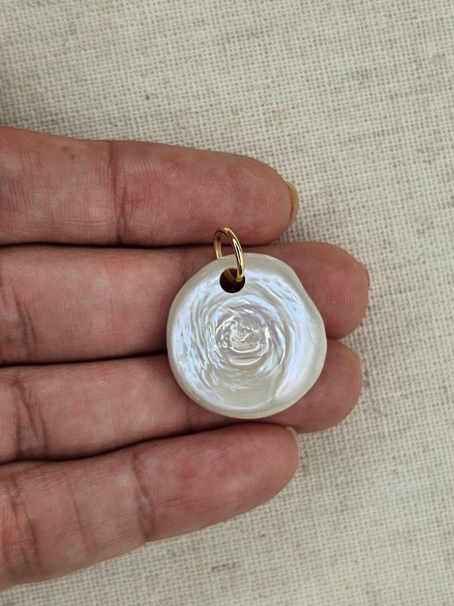 Large Coin Pearl