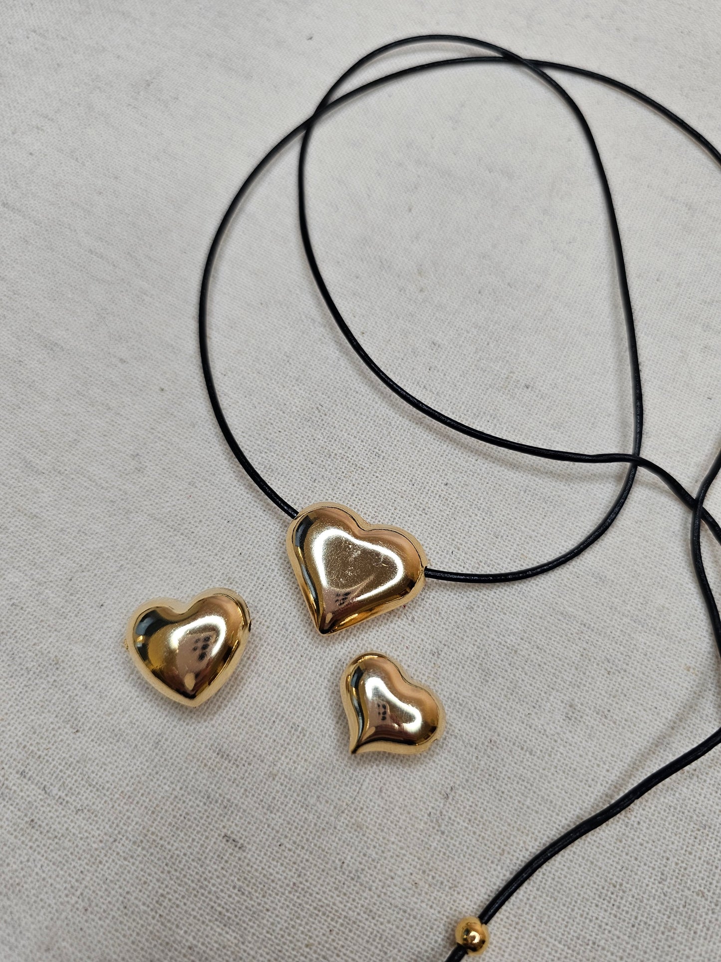 Heart Leather Choker