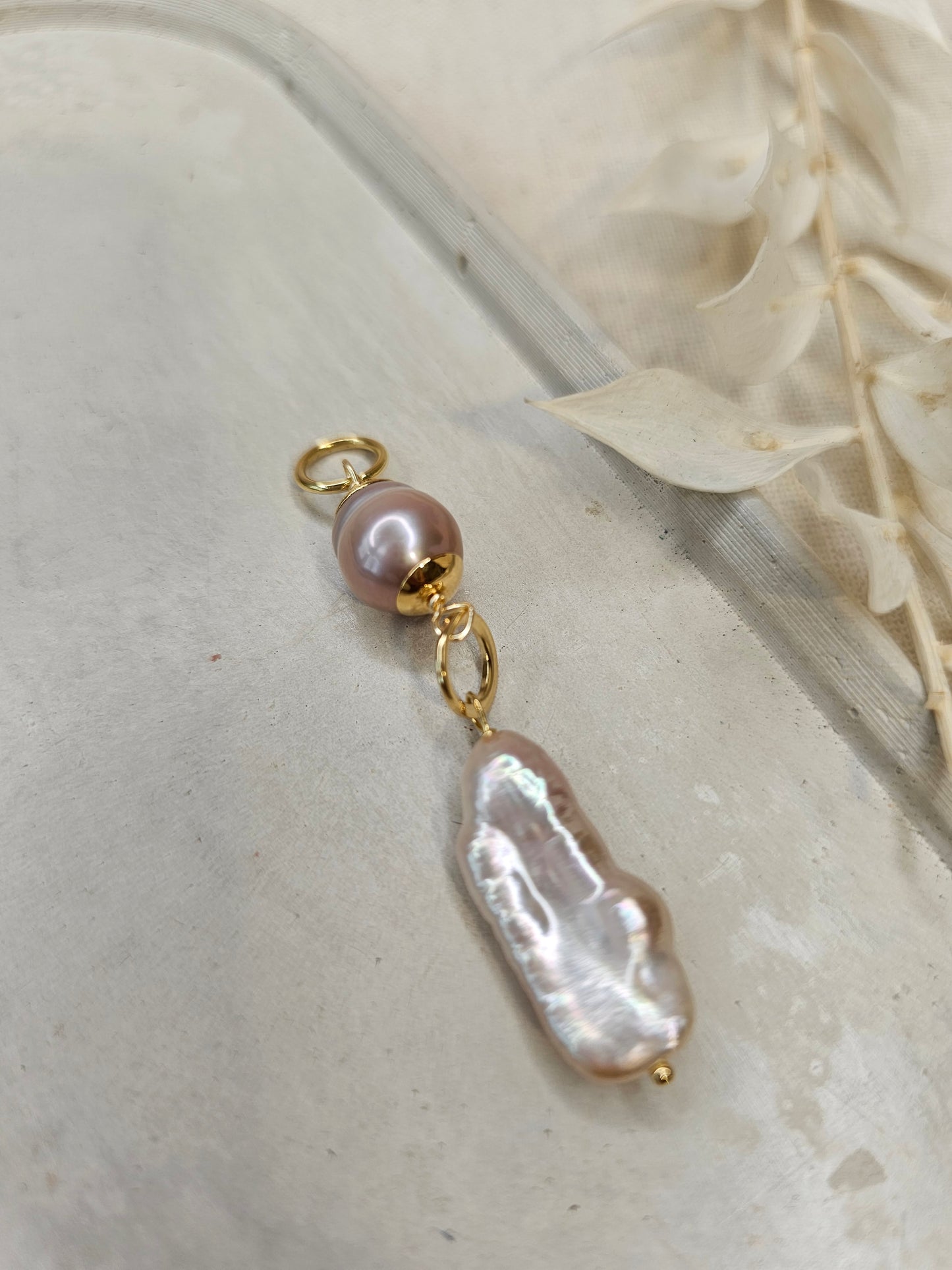 Senia Charm