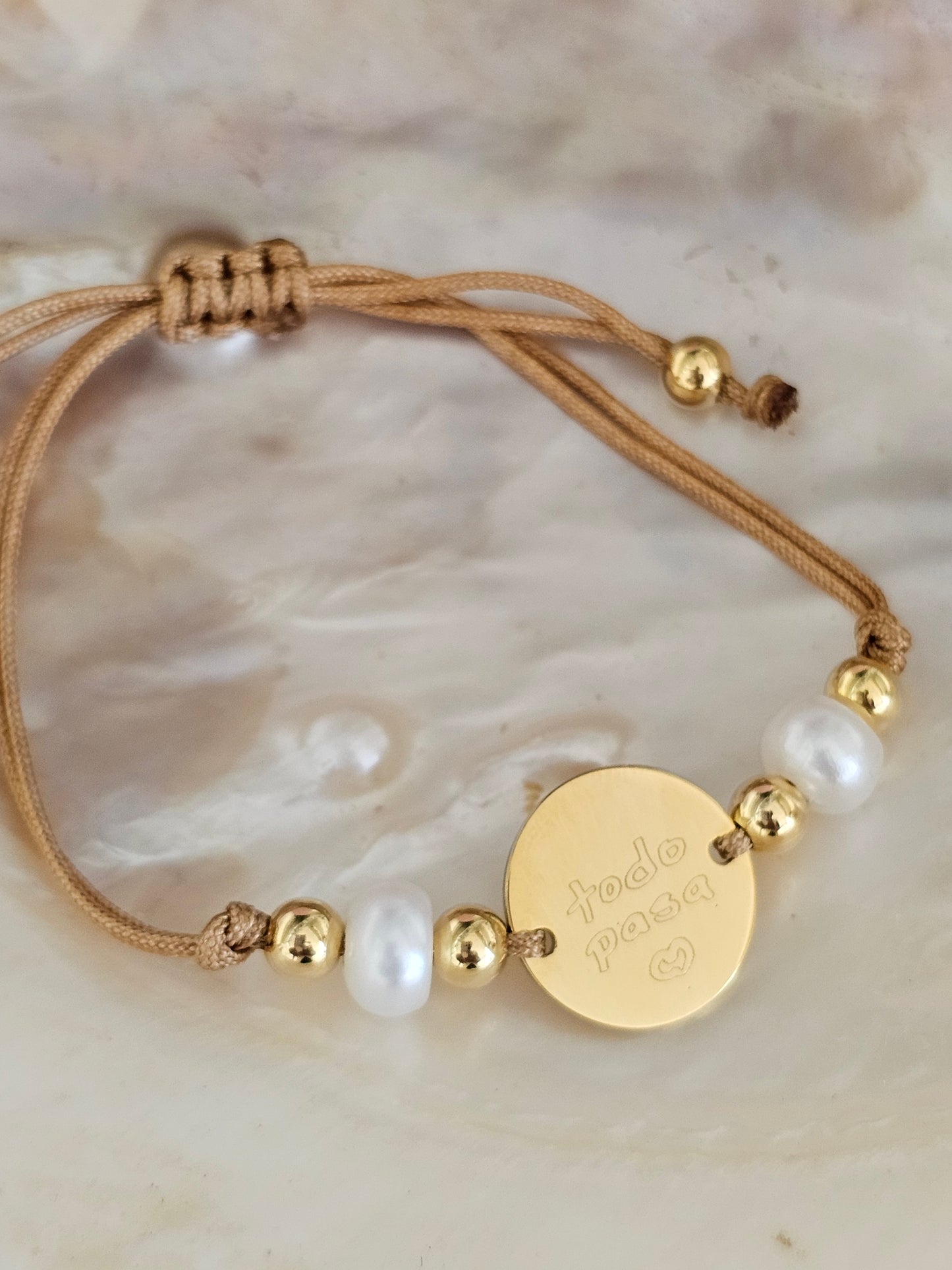 Personalized Bracelet with pearls