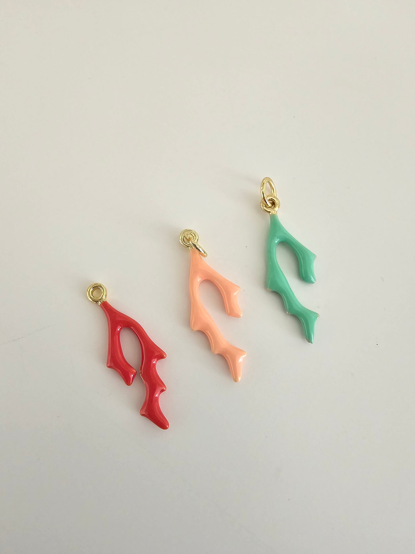 Bambu Coral Charm