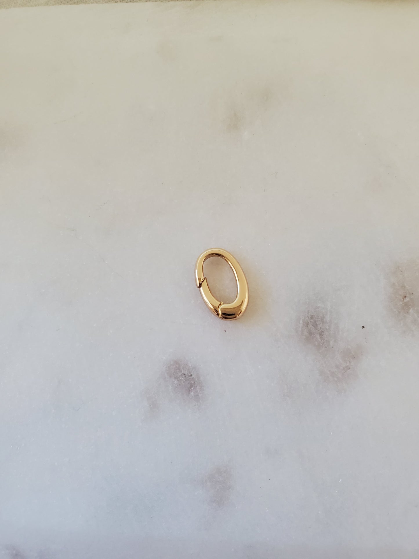 Oval gate • charm holder