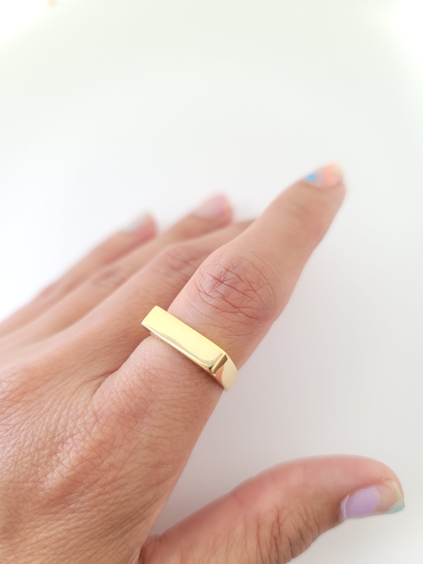 Mia Ring