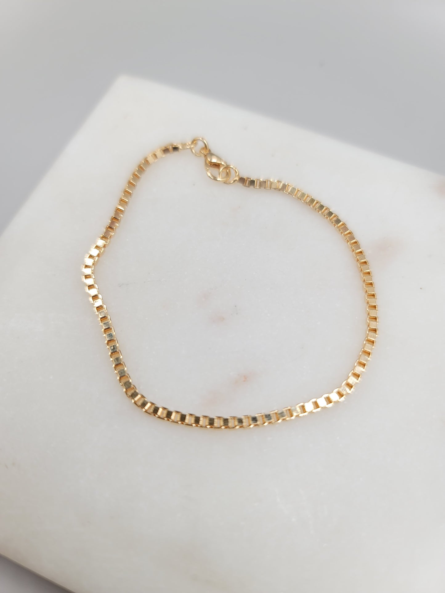Mid Box Chain Bracelet