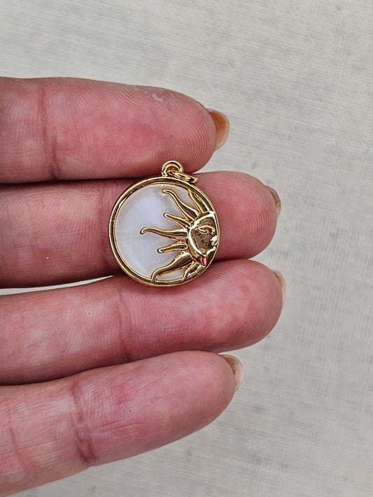 Mother of Pearl Sun