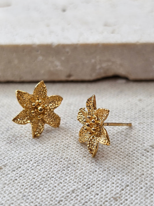 Flower earrings