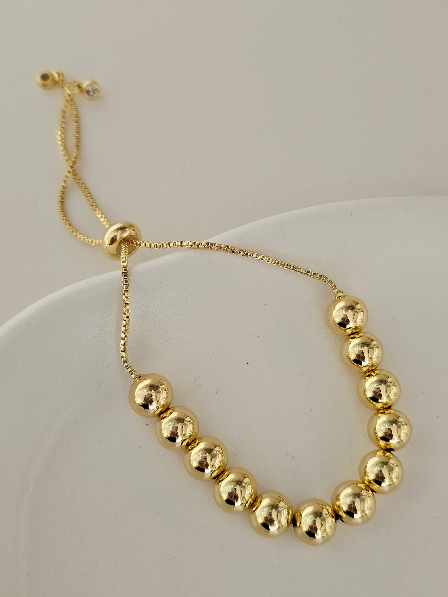 Ball bracelet