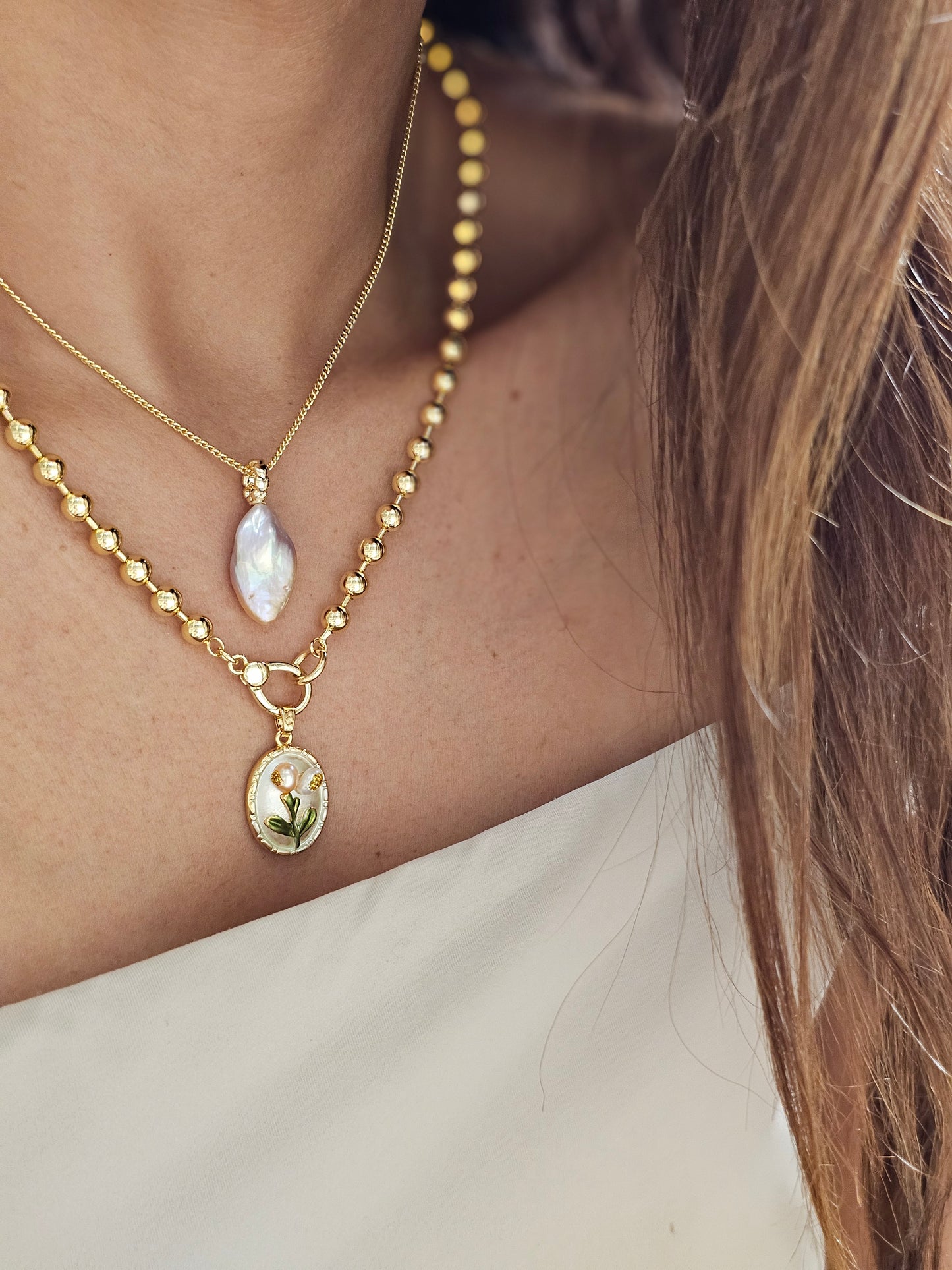 Tulip Flowers Pearls