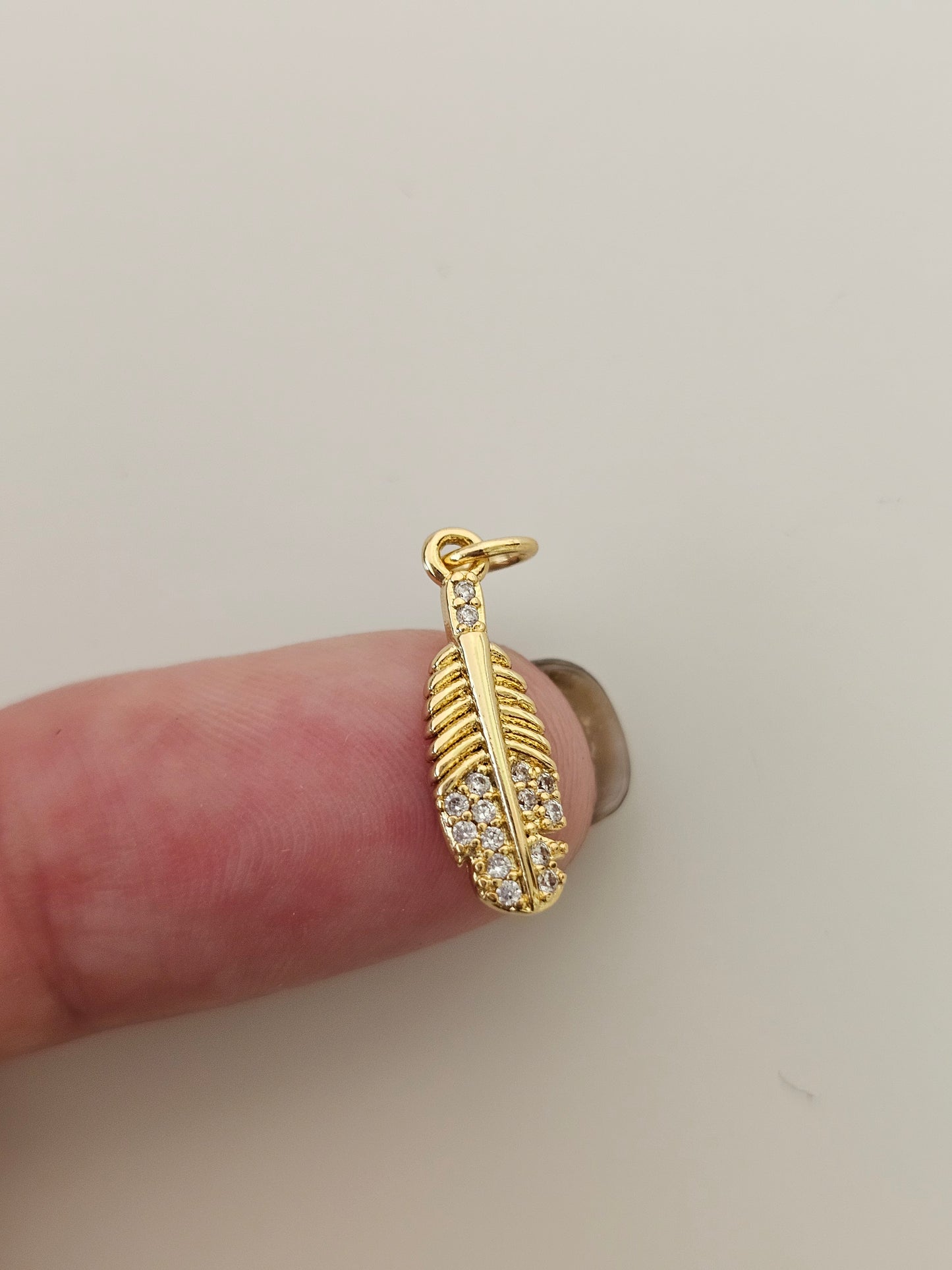 Mini Feather