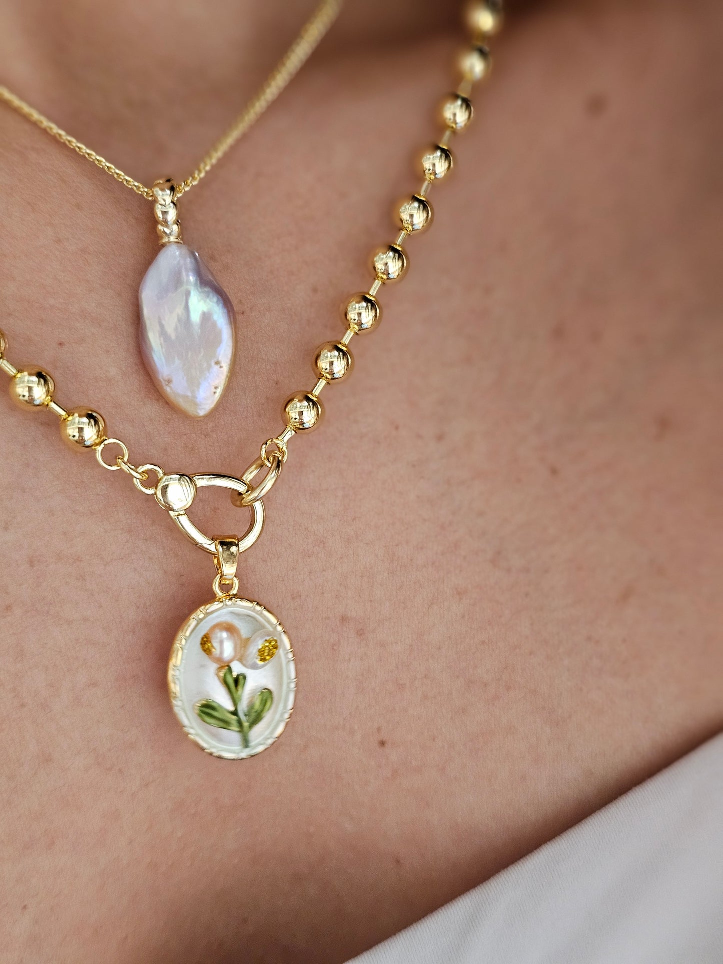 Tulip Flowers Pearls